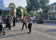 Polsek Rasanae Barat Laksanakan Rawan Pagi, Perlancar Arus Lalu Lintas Dan Ciptakan Keamanan Bagi Pengguna Jalan